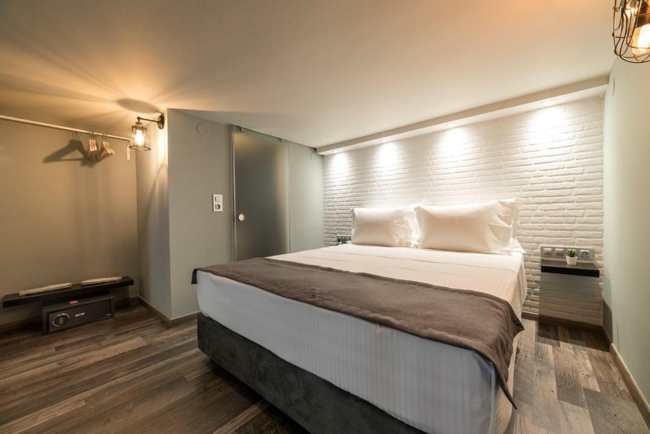 Oinoelia Luxury Suites & Residence โปตอส ภายนอก รูปภาพ