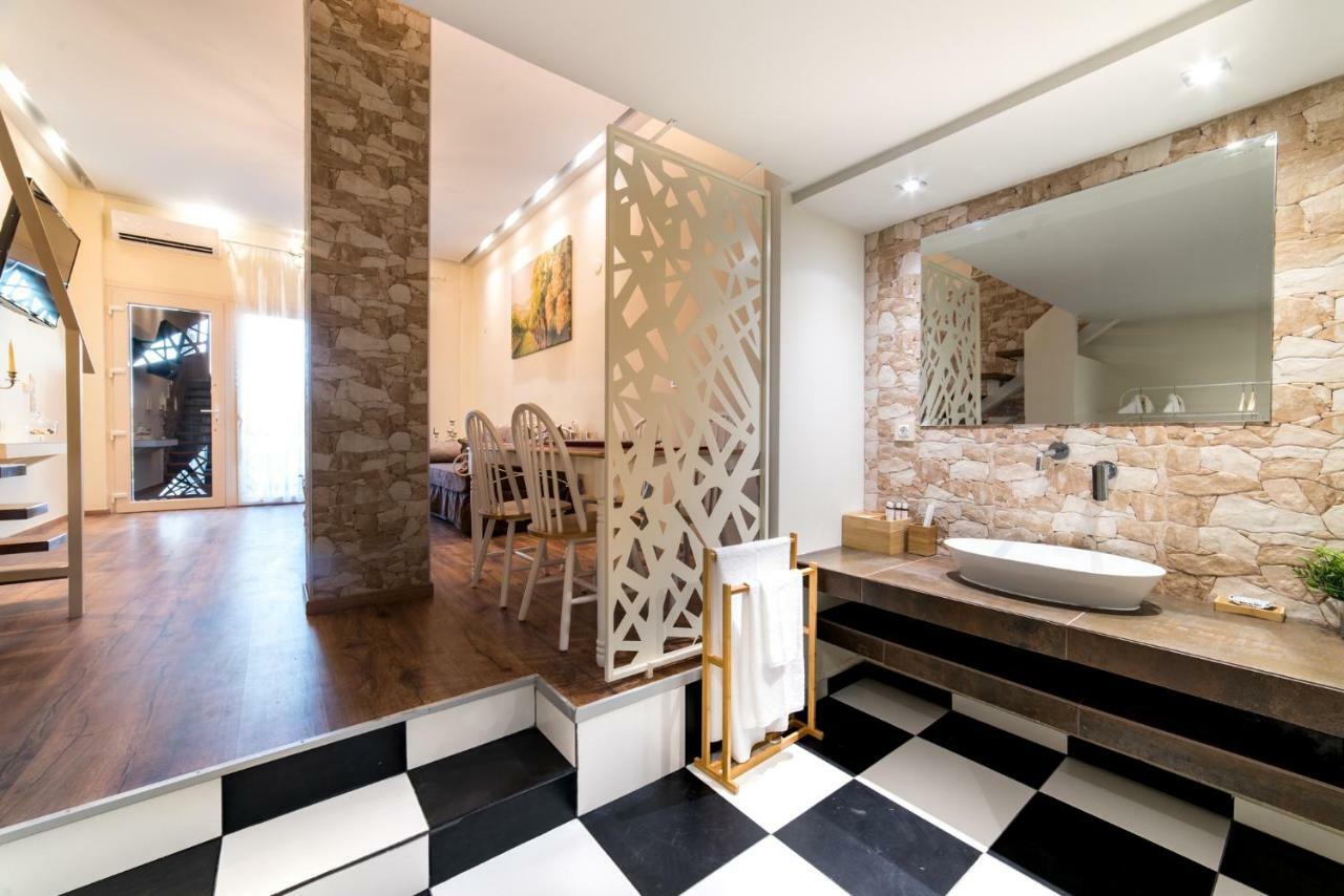 Oinoelia Luxury Suites & Residence โปตอส ภายนอก รูปภาพ