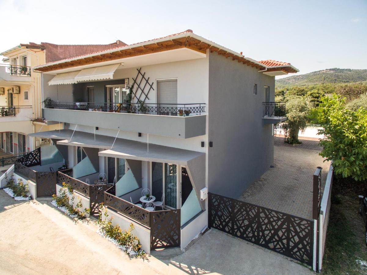 Oinoelia Luxury Suites & Residence โปตอส ภายนอก รูปภาพ